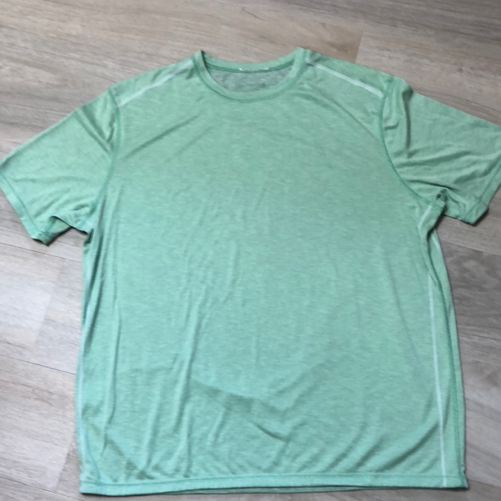 Tommy Bahama Green Tshirt